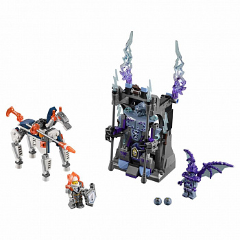 Конструктор Nexo Knights Ланс против Монстра-Молнии 269 деталей