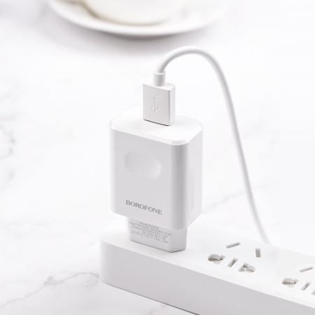 Зарядное устройство BOROFONE BA32A Bright power, 3A, белый, с кабелем micro USB